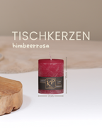 Tischkerze in himbeerrosa mit Angaben zu Höhe und Durchmesser.