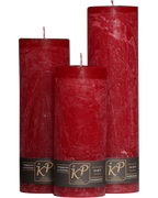 Drei Blütenkerzen in weihnachtsrot nebeneinander – in den Größen Klein, Mittel und Groß.