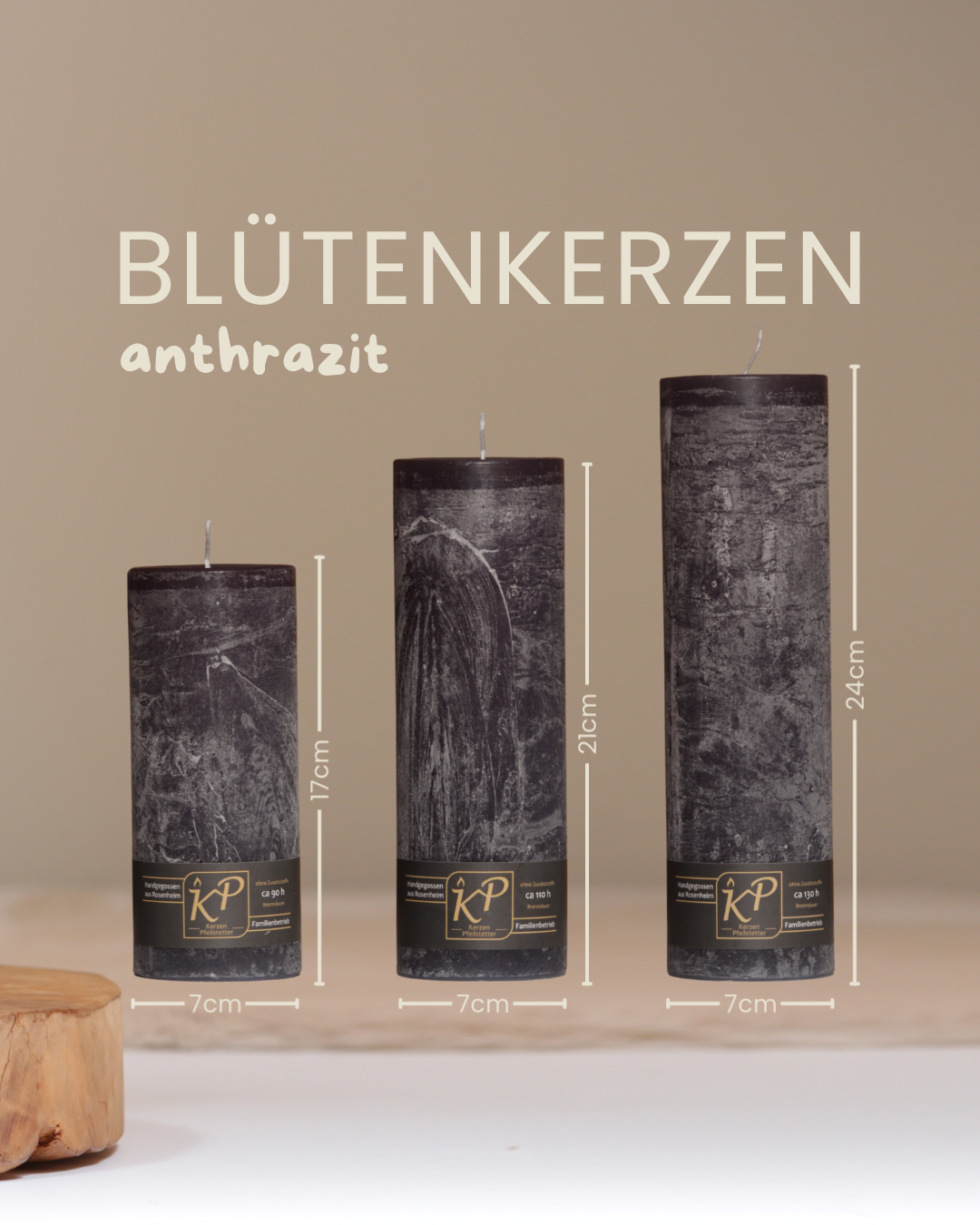 Blütenkerzen in anthrazit in drei Größen mit Angaben zu Höhe und Durchmesser.