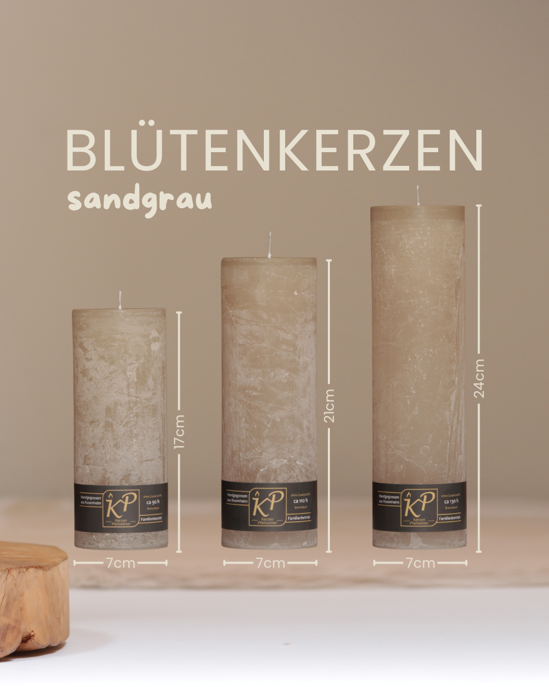 Blütenkerzen in sandgrau in drei Größen mit Angaben zu Höhe und Durchmesser.