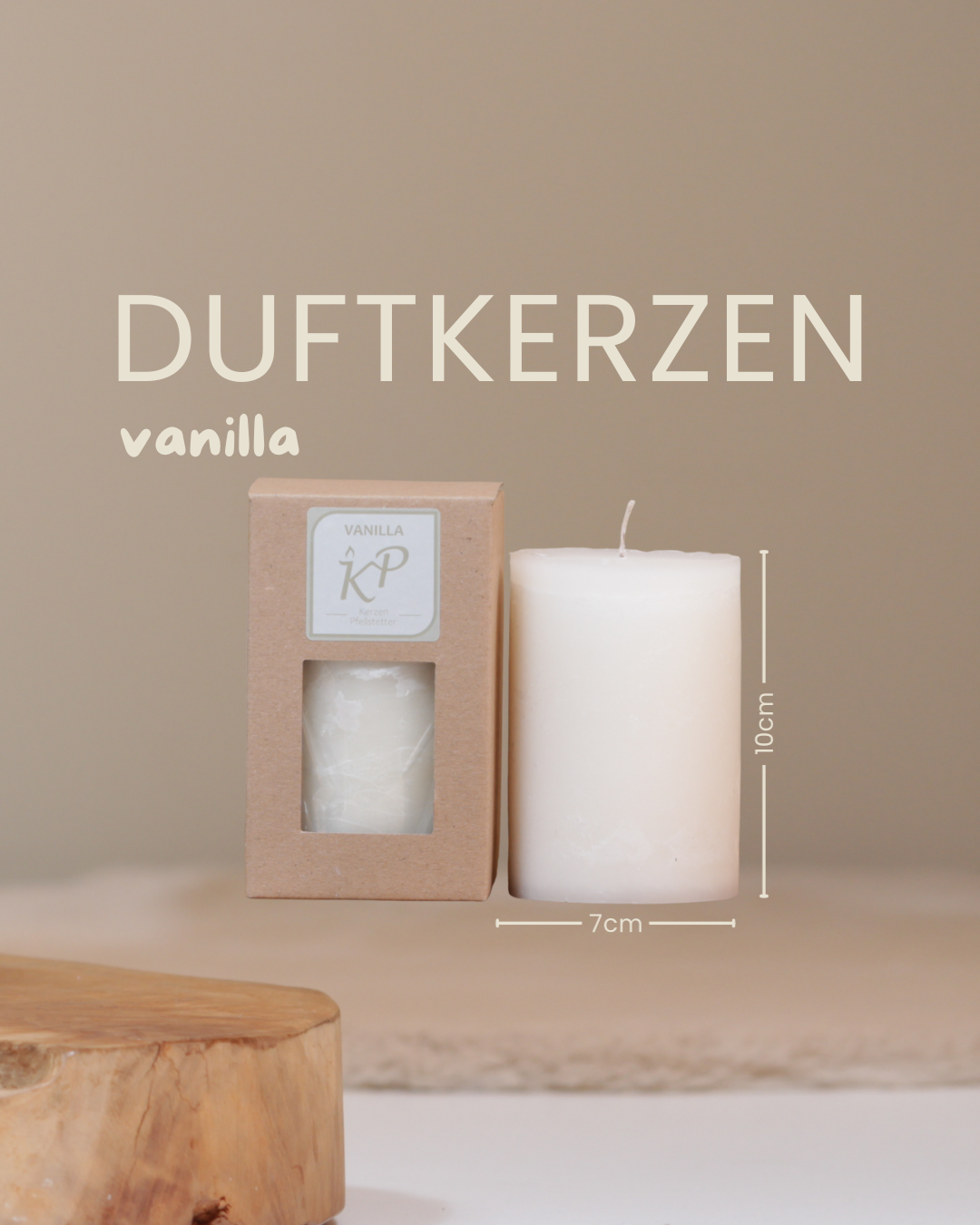 Duftkerze vanilla in der Farbe elfenbein mit Angaben zu Höhe und Durchmesser.