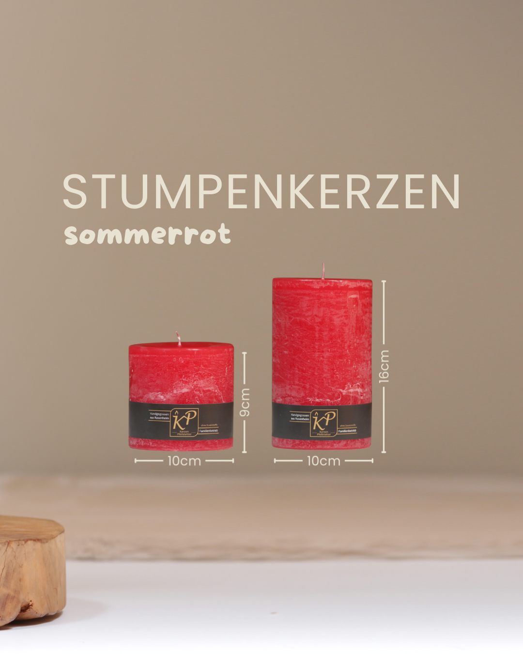 Stumpenkerzen in sommerrot in zwei Größen mit Angaben zu Höhe und Durchmesser.