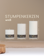 Stumpenkerzen in weiß in drei Größen mit Angaben zu Höhe und Durchmesser.