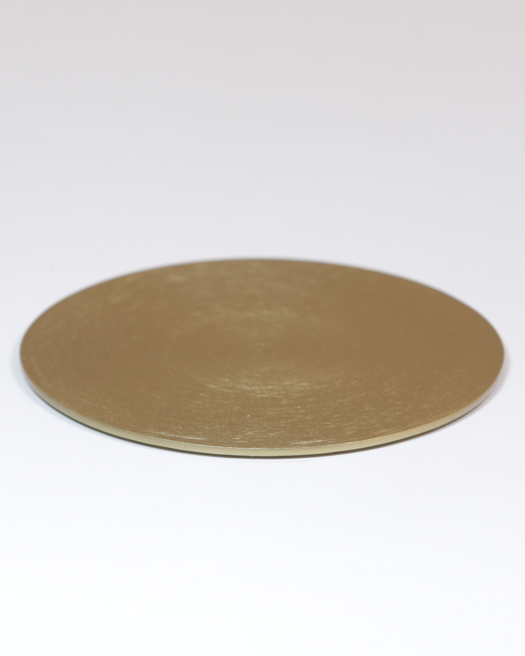 Kerzenteller aus Aluminium, gewölbt, goldfarben in der großen Größe.