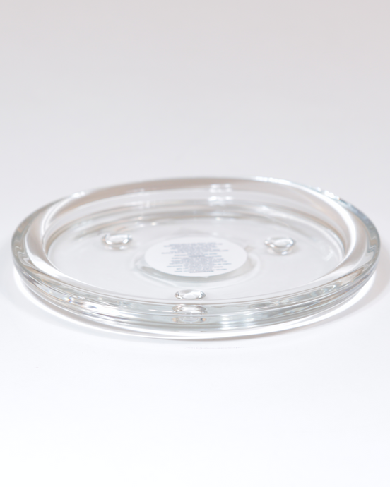 Kerzenteller aus klarem Glas mit glatter Oberfläche in der großen Größe.